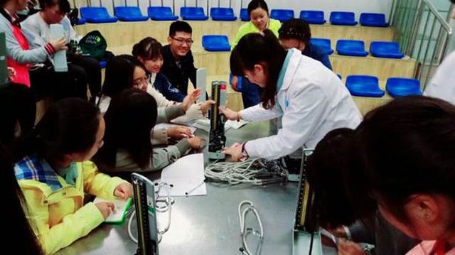 http://www.htc.edu.cn/__local/A/84/85/251664BCACBE4A765FE0E94213F_C1159199_1356F.jpg